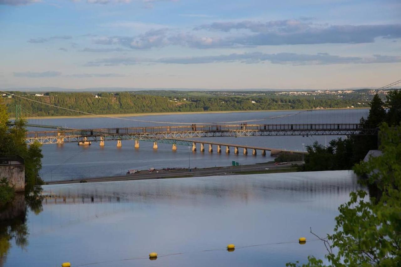 Initial - Butterfly - Chutes-Montmorency Boischatel ภายนอก รูปภาพ